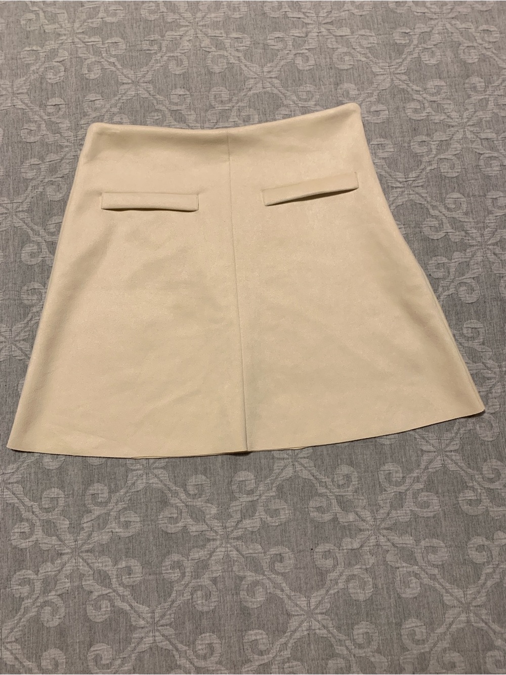 Zara Cream A-Line Mini Skirt with Flap Pockets (Size S)